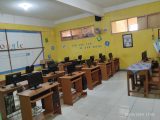 Ruangan Laboratorium Komputer